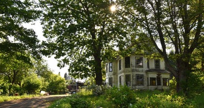 /international/us/264-commercial-street-hartland-me-110100118983/