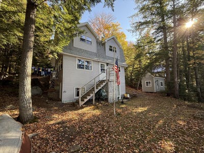 /international/us/55-mcnelly-road-island-falls-me-110103066319/
