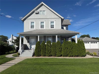 /international/us/671-main-street-farmingdale-ny-110108978495/