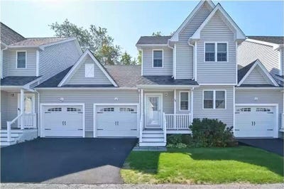 /international/us/34-seafare-lane-portsmouth-ri-110098663631/