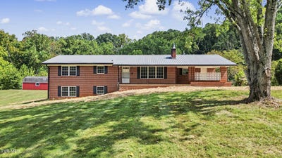 /international/us/10521-asheville-highway-greeneville-tn-110120485260/