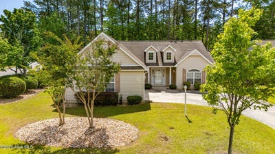 /international/us/901-meadowbrook-s-swansboro-nc-110108057517/