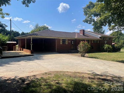 /international/us/6345-woodleaf-road-woodleaf-nc-110110322179/