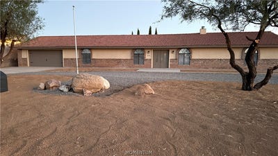 /international/us/3066-southern-avenue-kingman-az-110120002322/