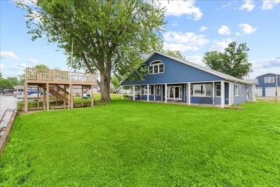 /international/us/7807-park-drive-russells-point-oh-110109134107/