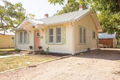 /international/us/213-mistletoe-st-fredericksburg-tx-110094603208/?lang=zh-tw