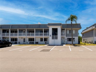 /international/us/22375-edgewater-drive-punta-gorda-fl-110105219304/