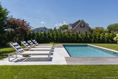 /international/us/48-middle-pond-road-southampton-ny-110106367648/