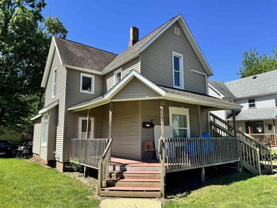 /international/us/607-jefferson-street-elkhart-in-110108378239/