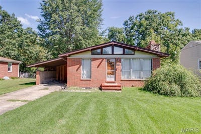 /international/us/784-e-woodland-drive-east-alton-il-110119614051/