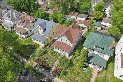 /international/us/3108-10th-avenue-s-minneapolis-mn-110108384353/