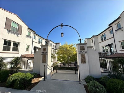 /international/us/249-averett-court-claremont-ca-110119403810/
