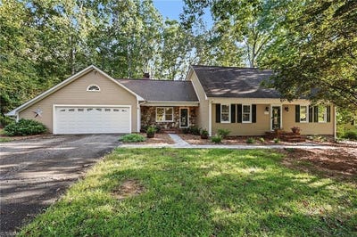 /international/us/205-beechwood-drive-mocksville-nc-110120135086/