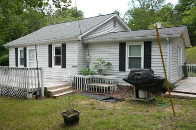 /international/us/7330-cove-hollow-rd-elliston-va-110108813499/