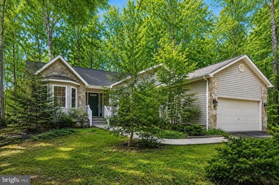 /international/us/103-tall-pines-avenue-locust-grove-va-110120663279/