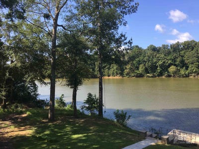 /international/us/judge-greene-place-road-lot-12-greensboro-al-110101544274/