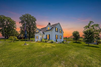 /international/us/425-elizaville-avenue-flemingsburg-ky-110108573120/