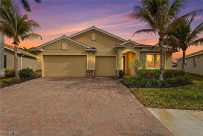 /international/us/3177-royal-gardens-avenue-fort-myers-fl-110105707631/