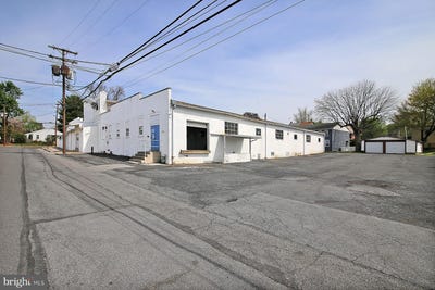 /international/us/308-s-1st-street-lebanon-pa-110107474915/