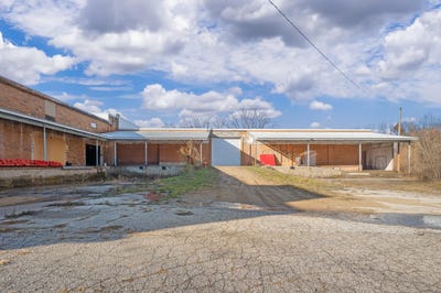 /international/us/500-washington-street-coloma-mi-110103735940/