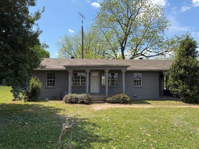 /international/us/320-s-pontotoc-road-bruce-ms-110107258128/