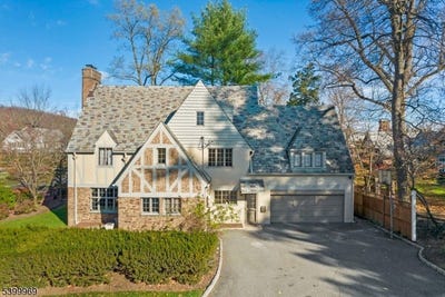 /international/us/107-clinton-ave-montclair-twp-nj-110108914565/
