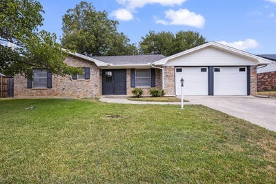 /international/us/1009-springdale-road-bedford-tx-110110239578/