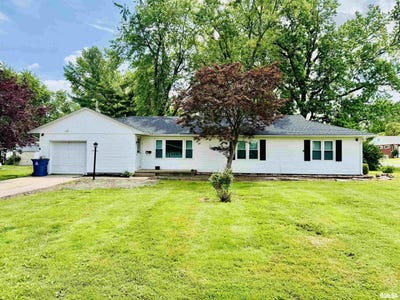 /international/us/535-davis-avenue-centralia-il-110099830451/