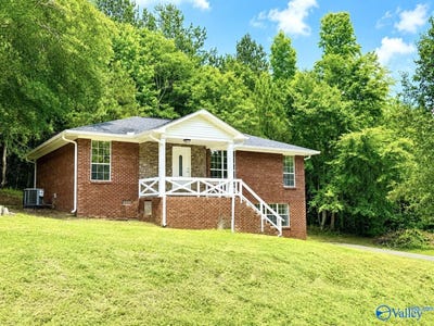 /international/us/40-gallant-cove-gallant-al-110108705696/