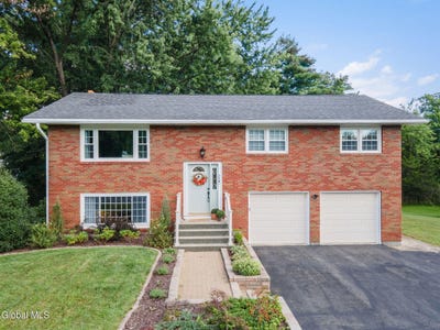 /international/us/25-oakwood-boulevard-clifton-park-ny-110110098732/