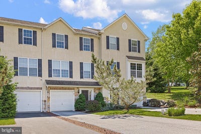 /international/us/60-lukens-mill-dr-coatesville-pa-110108072765/