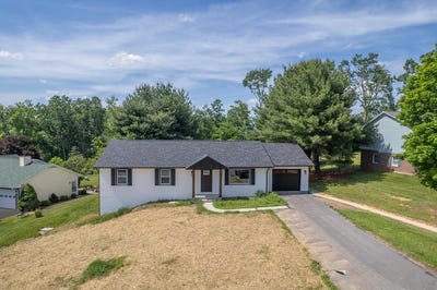 /international/us/20-cove-hills-lane-wytheville-va-110108471733/