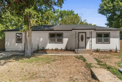 /international/us/418-w-4th-street-lonoke-ar-110101586907/