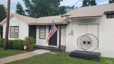 /international/us/7540-hwy-97-walnut-hill-fl-110103726023/