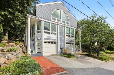 /international/us/100-pratt-street-providence-ri-110119946829/