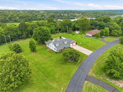 /international/us/4071-deer-ridge-street-neosho-mo-110108447719/