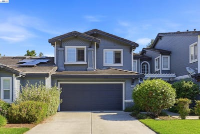 /international/us/1510-corte-reina-cmn-livermore-ca-110108872940/