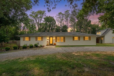 /international/us/1405-barterbrook-rd-staunton-va-110120574989/