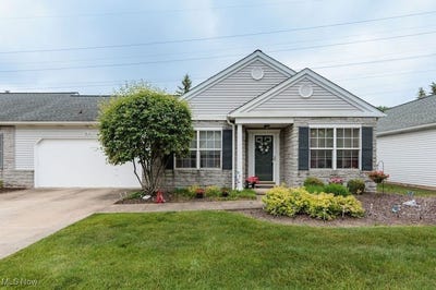 /international/us/6655-arbor-way-unit-8-parma-oh-110100800124/