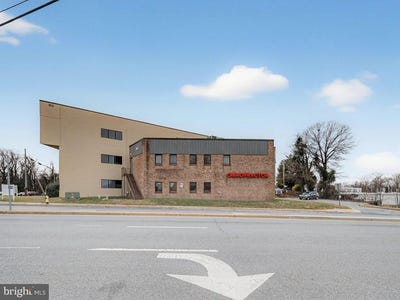 /international/us/2563-forest-drive-annapolis-md-110085860488/