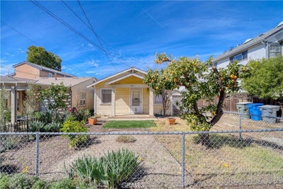 /international/us/627-henderson-avenue-san-luis-obispo-ca-110097838119/