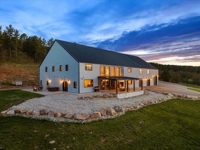 /international/us/6521-pendo-road-spearfish-sd-110108281809/