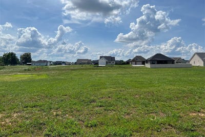 /international/us/1133-bennington-place-franklin-ky-110108351162/