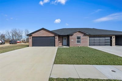 /international/us/102-beechwood-lane-cape-girardeau-mo-110104583973/