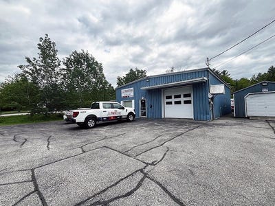 /international/us/328-rodman-road-auburn-me-110108568498/