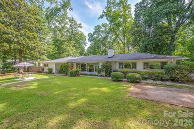 /international/us/1620-butter-street-landrum-sc-110108754145/