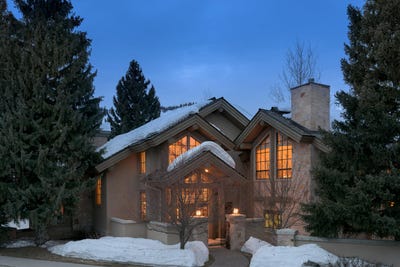 /international/us/291-w-river-st-w-ketchum-id-110108300428/