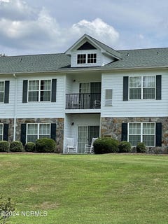 /international/us/490-little-river-farm-boulevard-carthage-nc-110103298368/