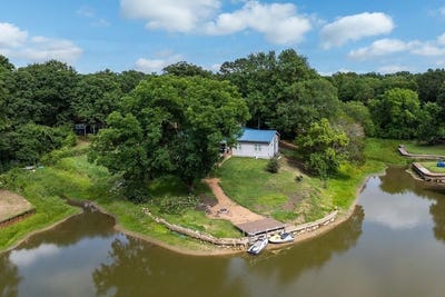 /international/us/105-tarno-lane-gun-barrel-city-tx-110108415224/