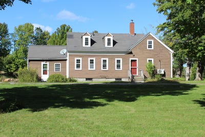 /international/us/604-bog-road-vassalboro-me-110110367075/